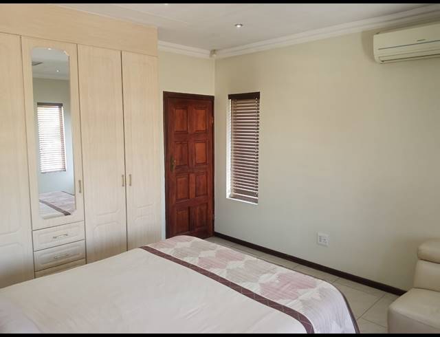 4 BEDROOM HOUSE FOR SALE IN PARKHAVEN
